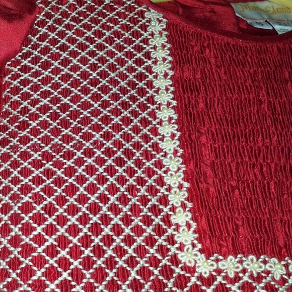 Maria Elena size 6 red Smocked silk dupioni dress